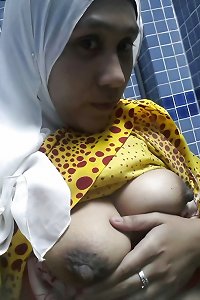 Hijab yelling (1)